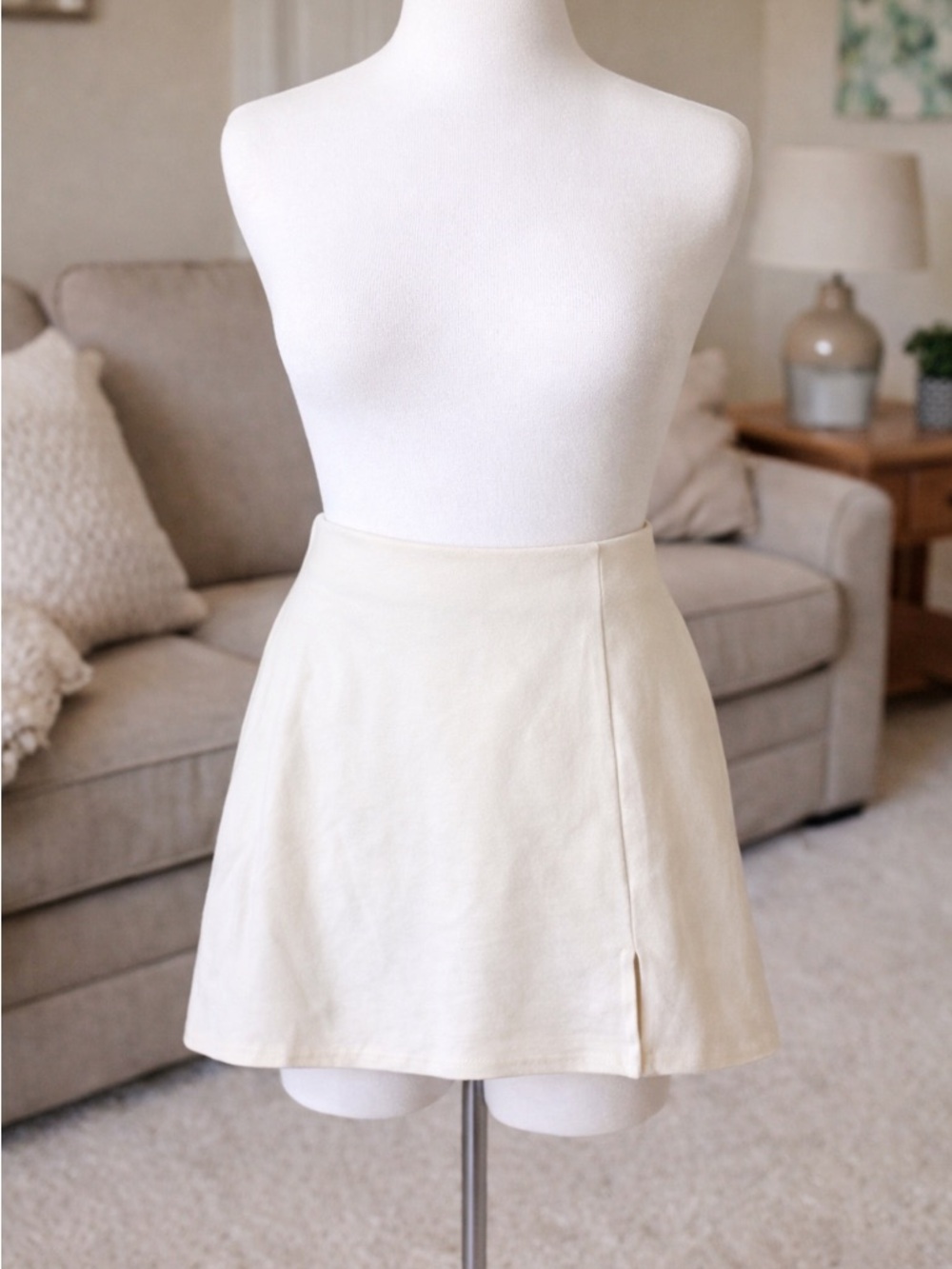 American Eagle Outfitters Cream Mini Skort